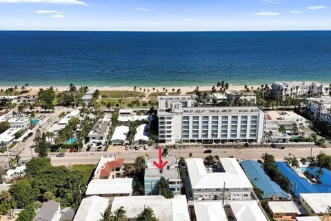 4549 Ocean Drive #1