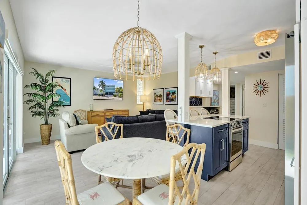 4549 Ocean Drive #1 Lauderdale By The Sea, FL 33308