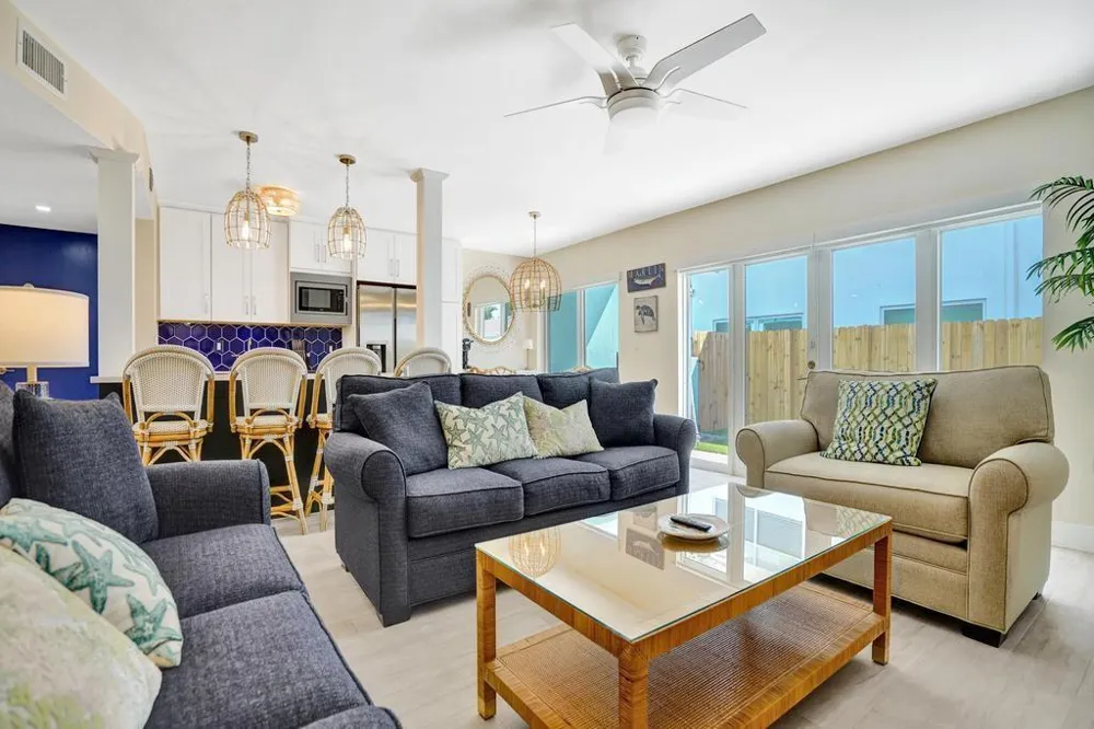 4549 Ocean Drive #1 Lauderdale By The Sea, FL 33308