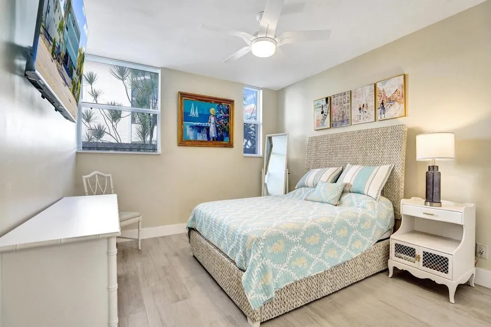 4549 Ocean Drive #1 Lauderdale By The Sea, FL 33308
