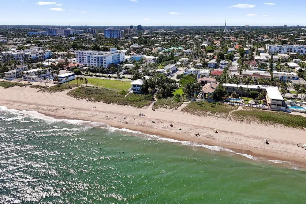 4549 Ocean Drive #1 Lauderdale By The Sea, FL 33308