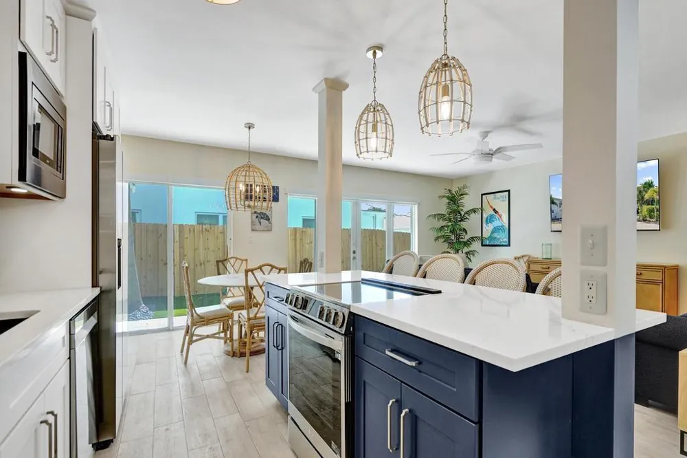 4549 Ocean Drive #1 Lauderdale By The Sea, FL 33308