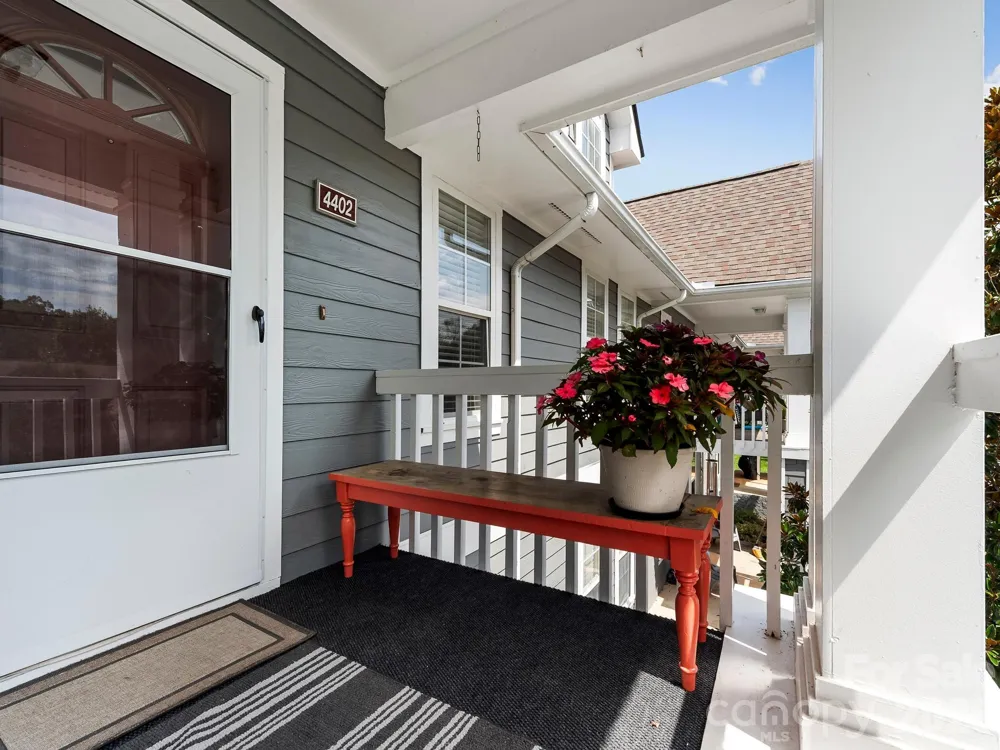 4402 Marble Way Asheville, NC 28806