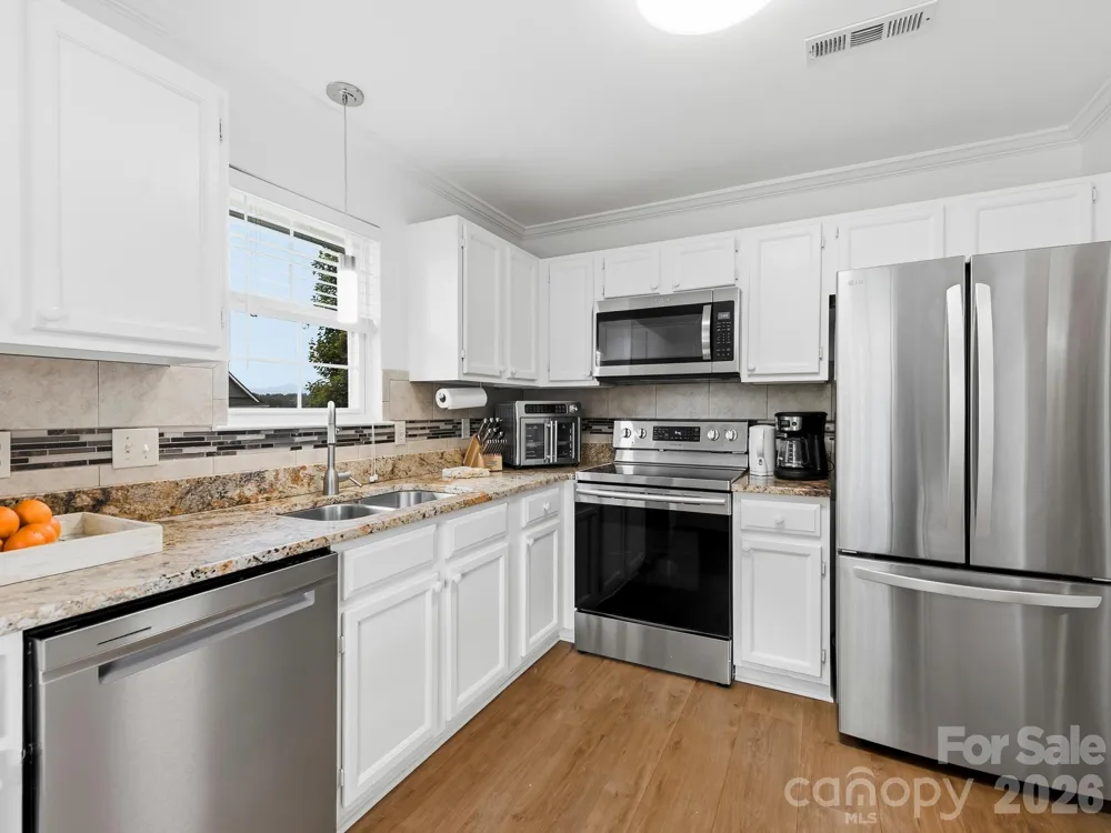 4402 Marble Way Asheville, NC 28806