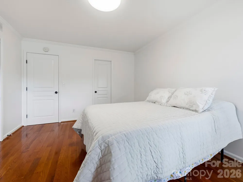 4402 Marble Way Asheville, NC 28806