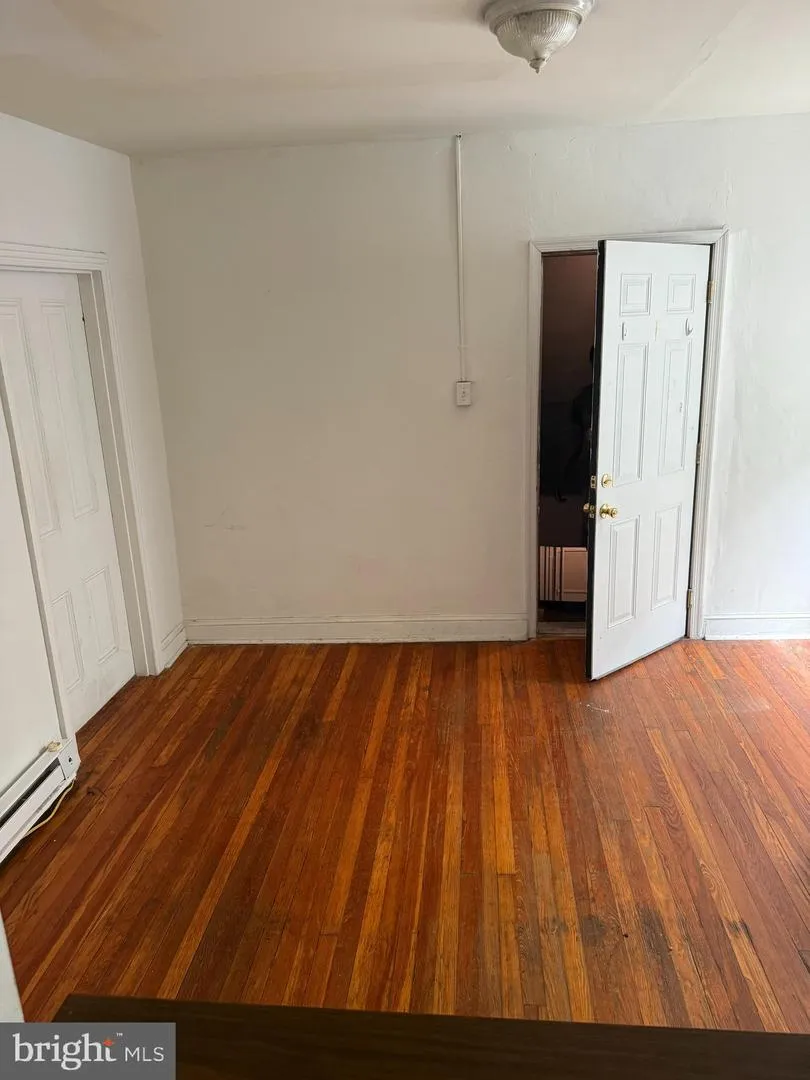 534 W GIRARD AVENUE #2 Philadelphia, PA 19123
