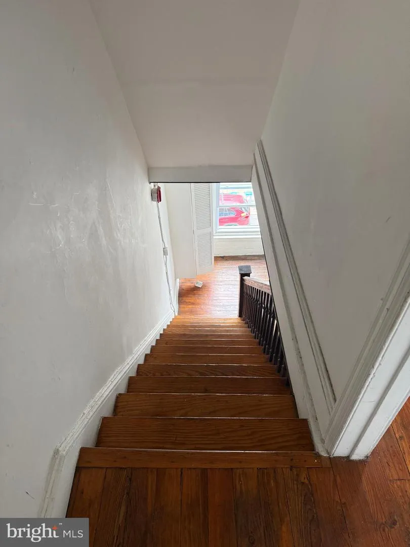 534 W GIRARD AVENUE #2 Philadelphia, PA 19123