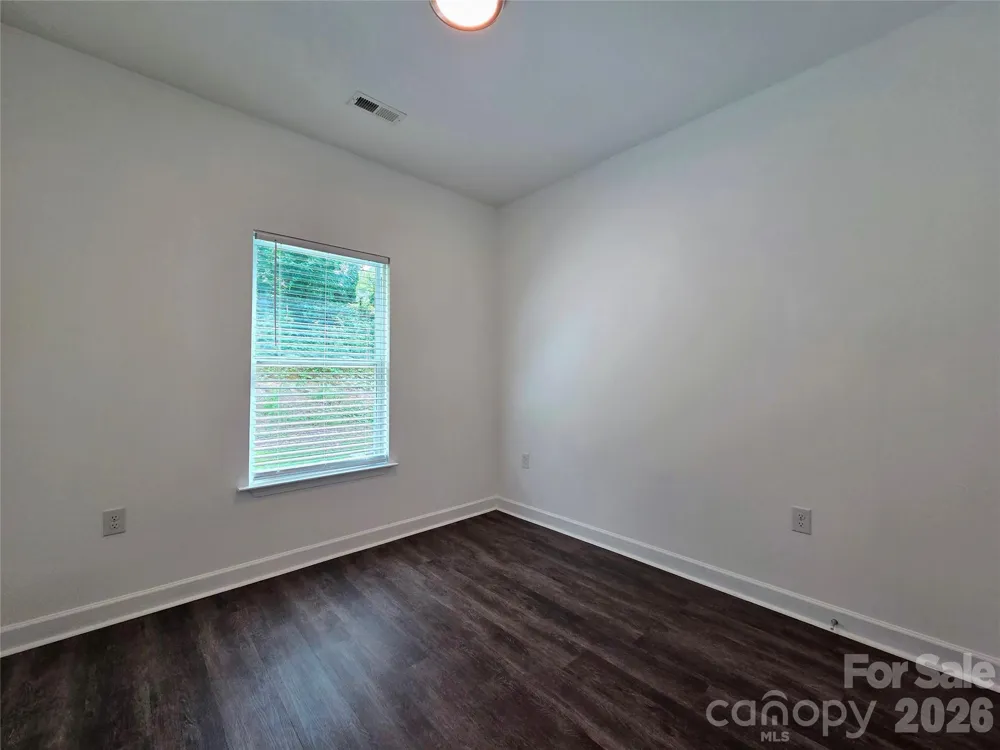 1121 Cleveland Avenue Gastonia, NC 28052