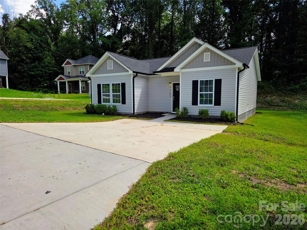 1121 Cleveland Avenue Gastonia, NC 28052