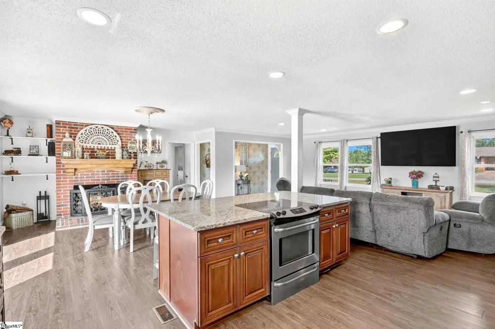 113 Terrace Lane Anderson, SC 29621