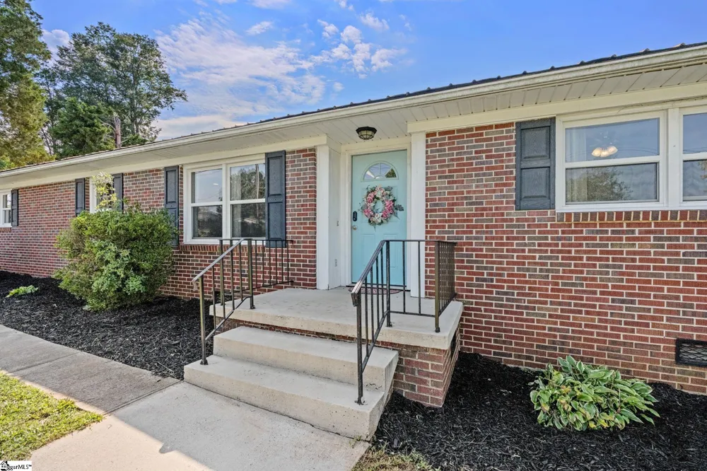113 Terrace Lane Anderson, SC 29621