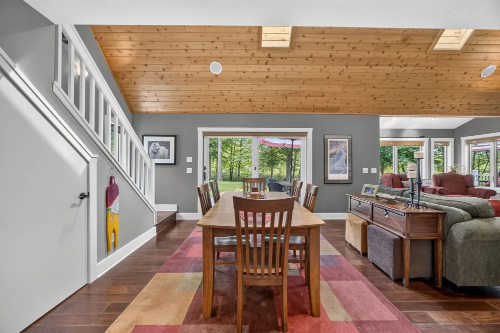 9443 Clubhouse Drive W Canadian Lakes, MI 49346
