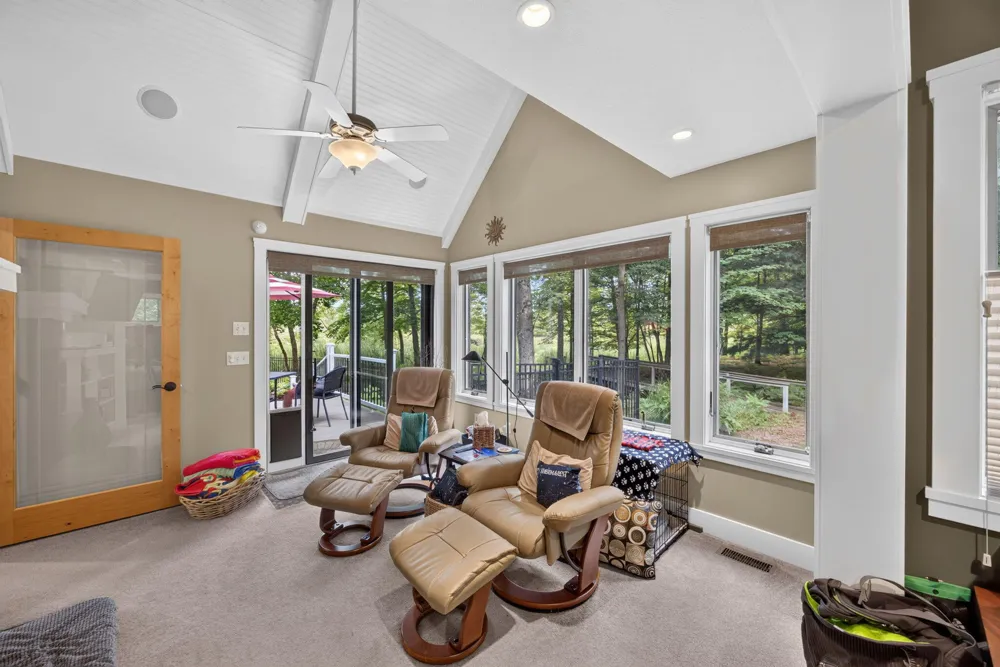 9443 Clubhouse Drive W Canadian Lakes, MI 49346