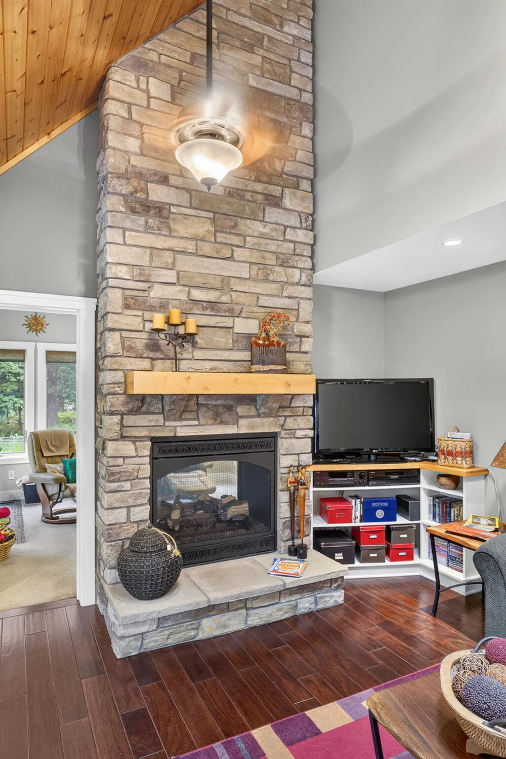 9443 Clubhouse Drive W Canadian Lakes, MI 49346
