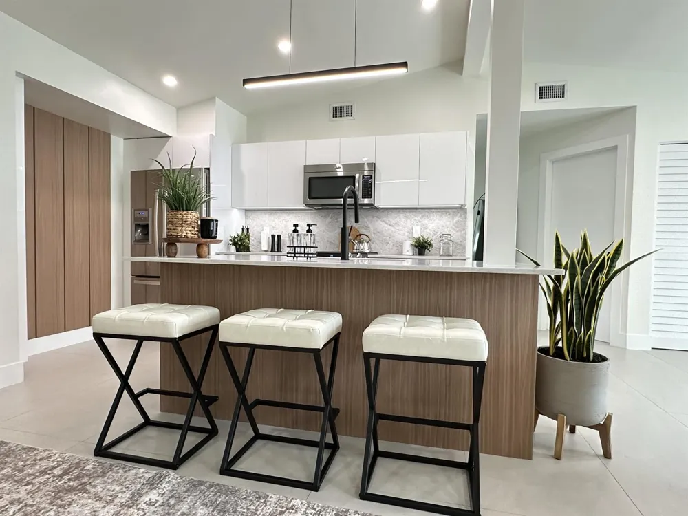 2490 Andros Lane Fort Lauderdale, FL 33312