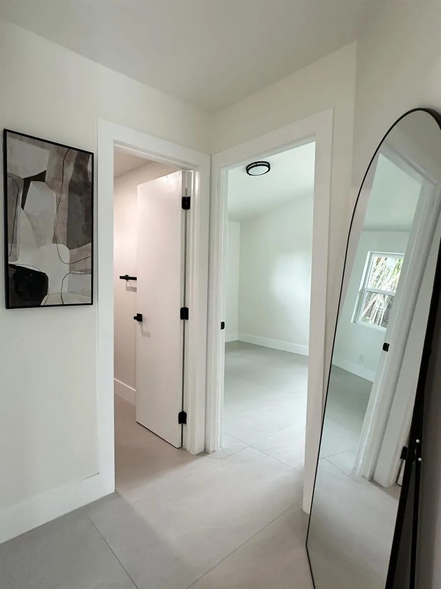2490 Andros Lane Fort Lauderdale, FL 33312