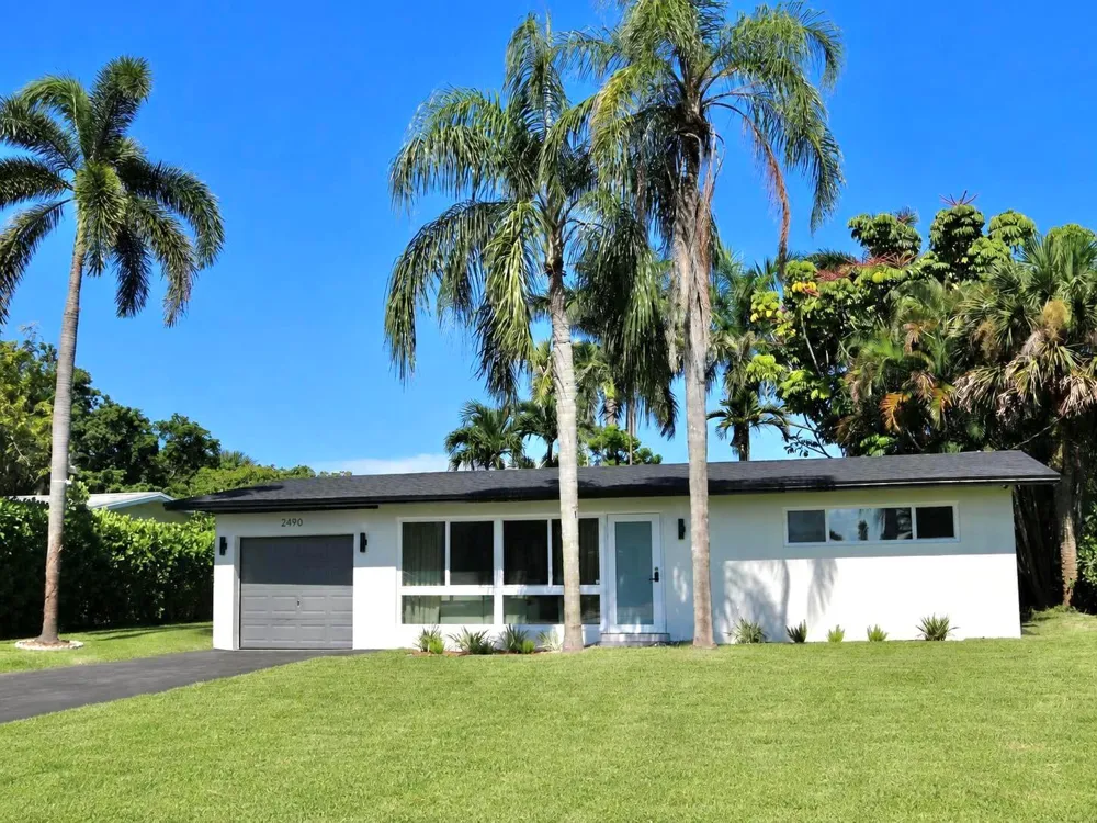 2490 Andros Lane Fort Lauderdale, FL 33312