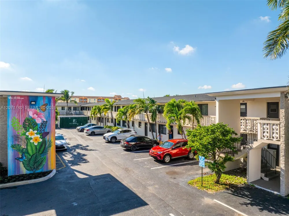 1330 W 29th St #36 Hialeah, FL 33012
