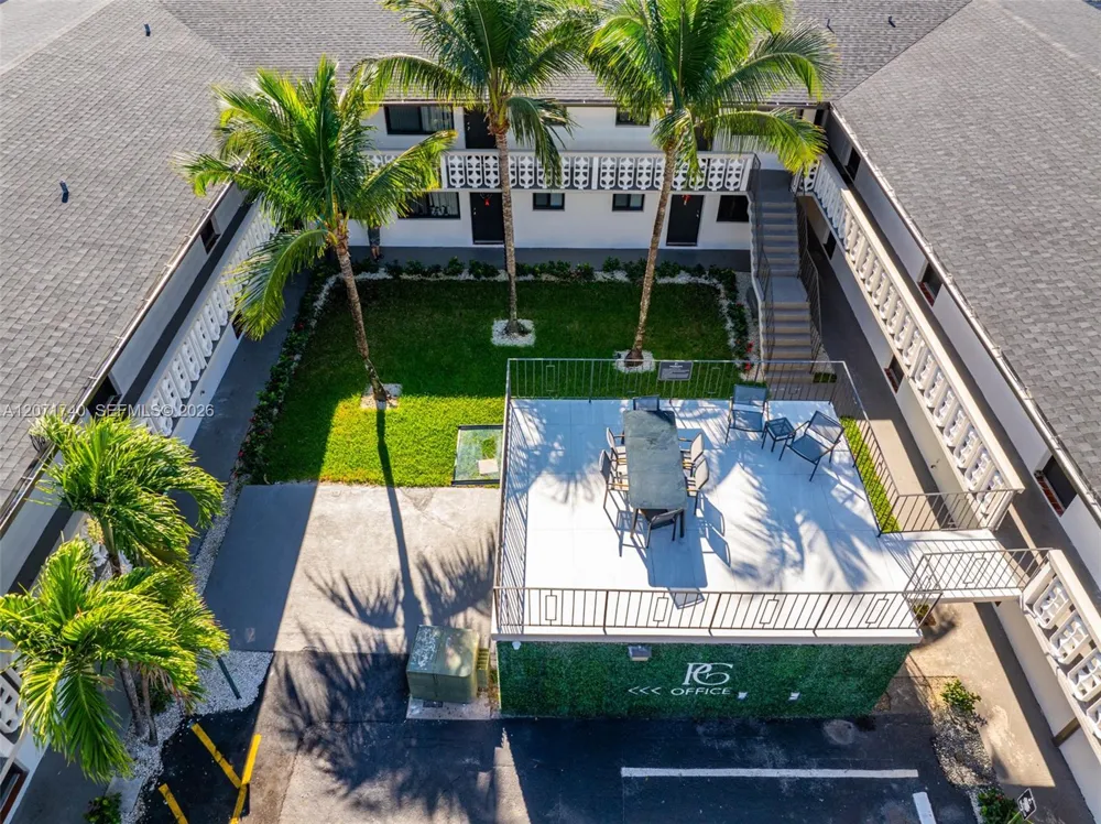 1330 W 29th St #36 Hialeah, FL 33012