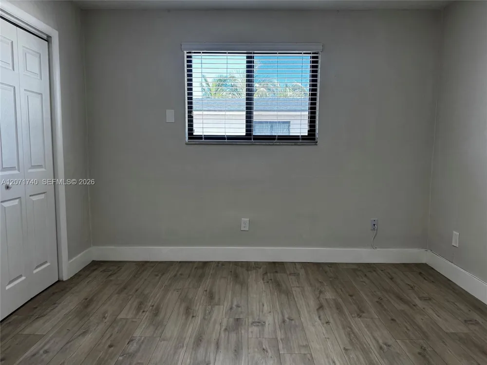 1330 W 29th St #36 Hialeah, FL 33012