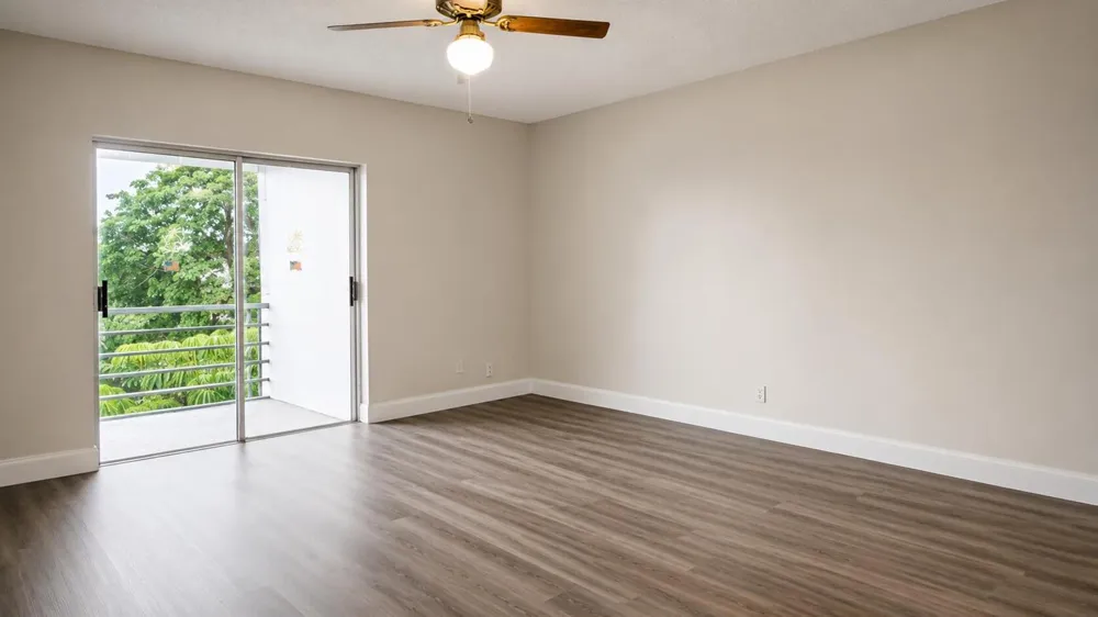 4880 NW 22ND STREET #309 Lauderhill, FL 33313