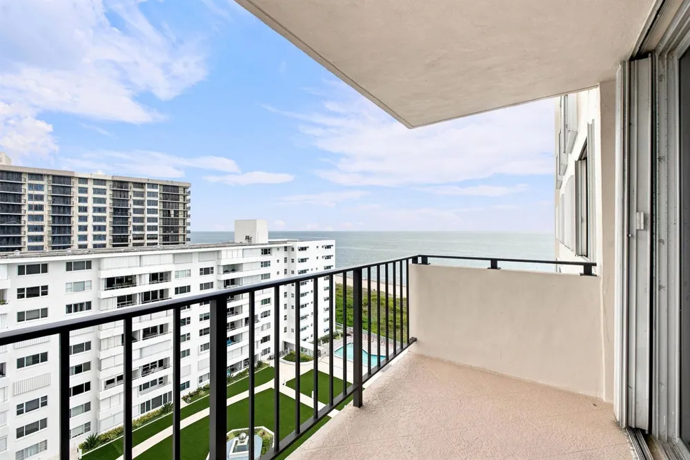 1900 S Ocean Boulevard #10g Lauderdale By The Sea, FL 33062
