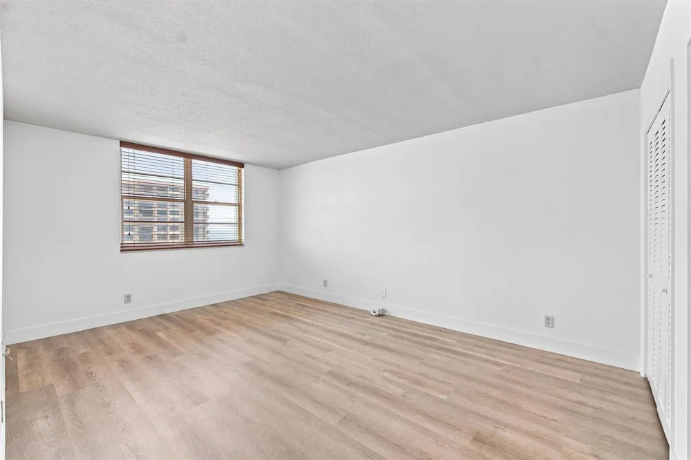 1900 S Ocean Boulevard #10g Lauderdale By The Sea, FL 33062