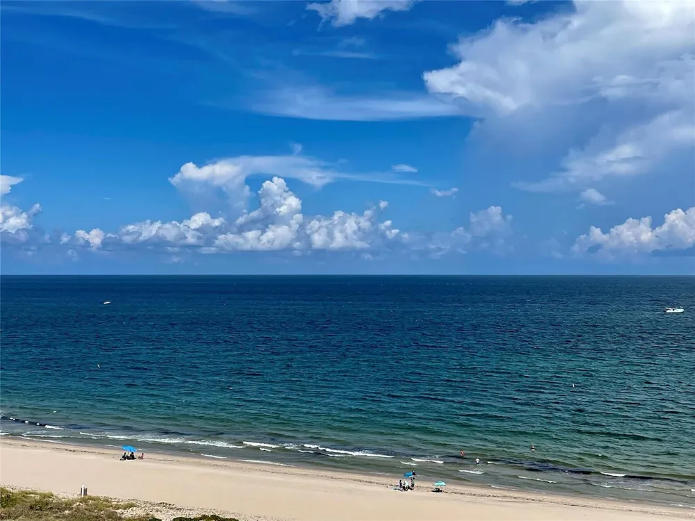 1900 S Ocean Boulevard #10g Lauderdale By The Sea, FL 33062