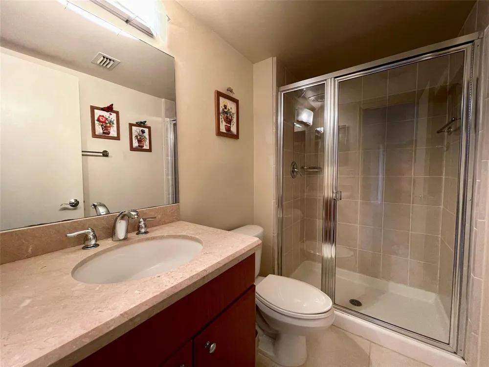 1900 S Ocean Boulevard #10g Lauderdale By The Sea, FL 33062