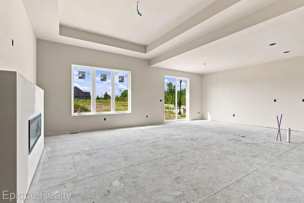 3301 Cornerstone Drive #73 Orion Charter Township, MI 48360