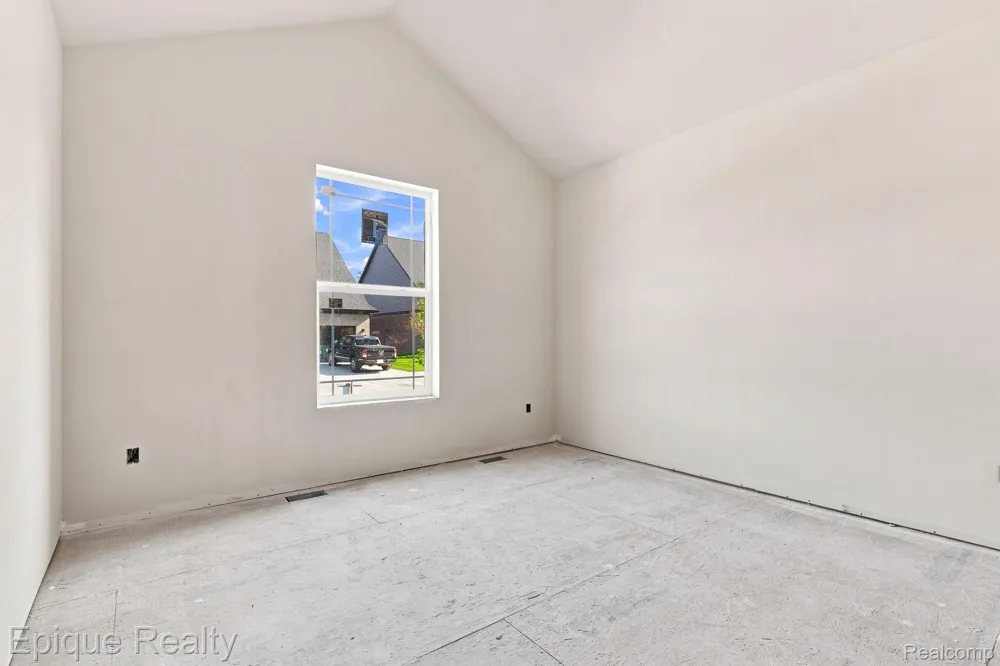 3301 Cornerstone Drive #73 Orion Charter Township, MI 48360