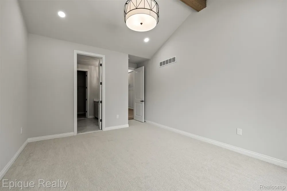 3358 Cornerstone Drive #10 Orion Charter Township, MI 48360