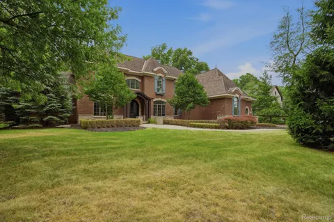 2707 Turtle lake Drive