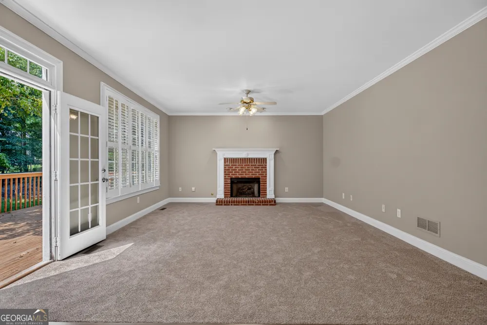 25 Heron PT Newnan, GA 30263