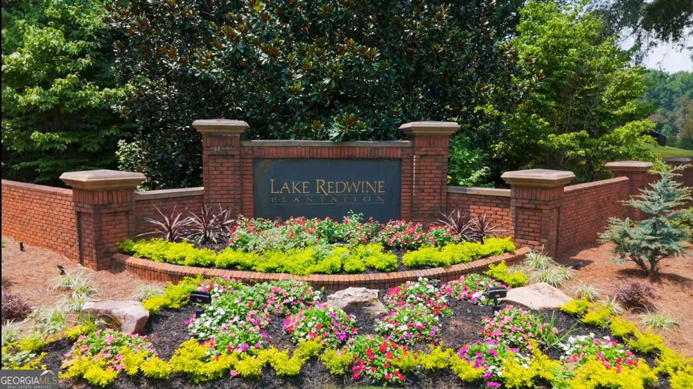 25 Heron PT Newnan, GA 30263