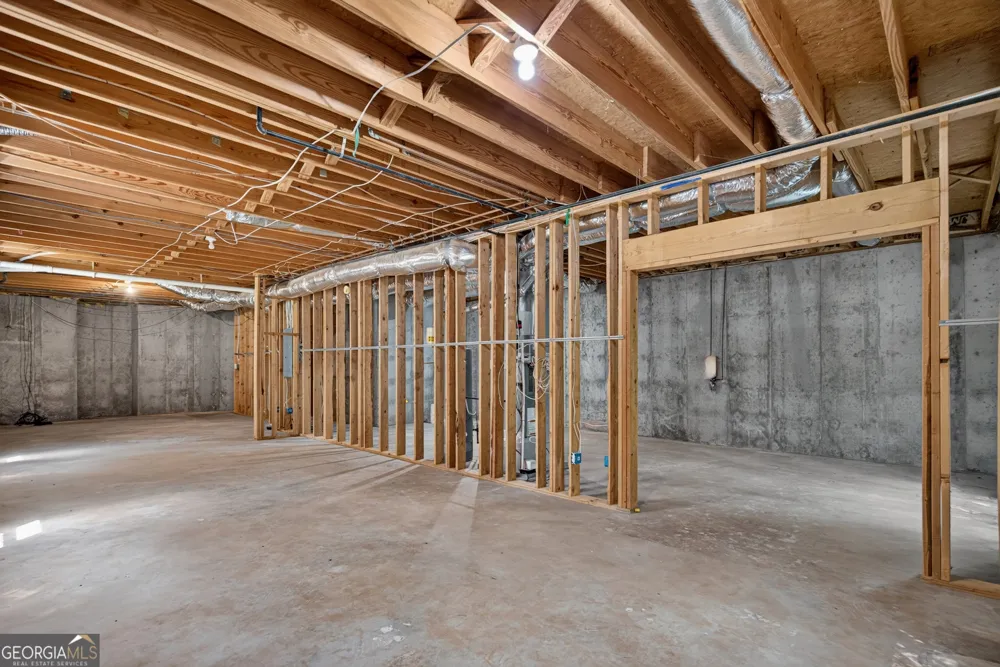 25 Heron PT Newnan, GA 30263