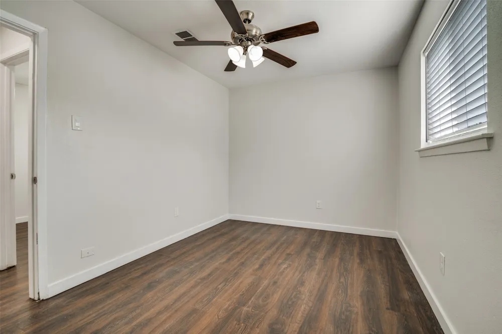 2405 Whippoorwill Drive Mesquite, TX 75149