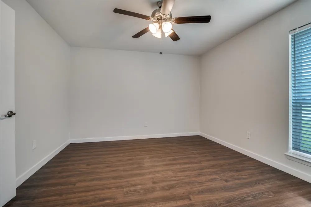 2405 Whippoorwill Drive Mesquite, TX 75149
