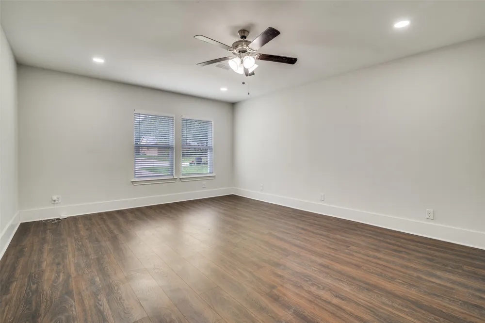 2405 Whippoorwill Drive Mesquite, TX 75149