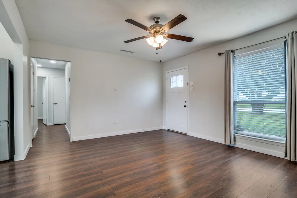 2405 Whippoorwill Drive Mesquite, TX 75149