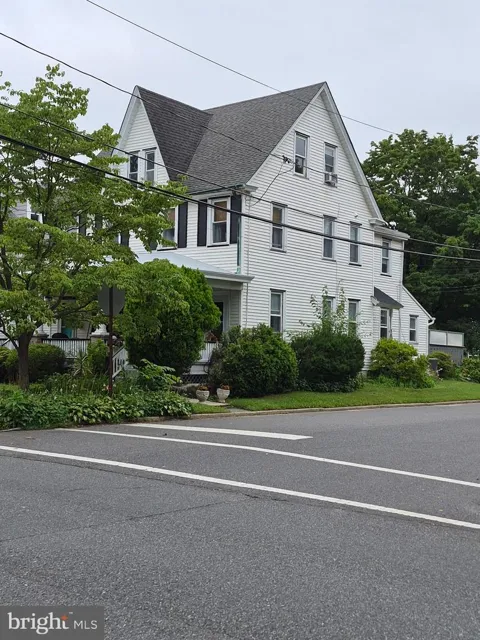 339 W 2ND STREET