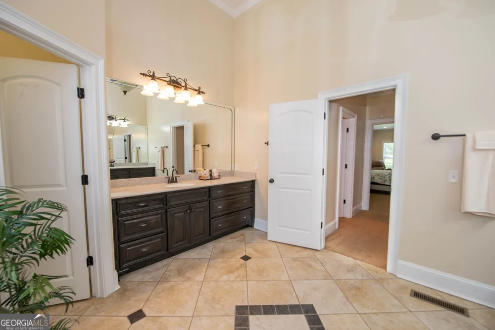 304 Old Windmill RD Perry, GA 31069