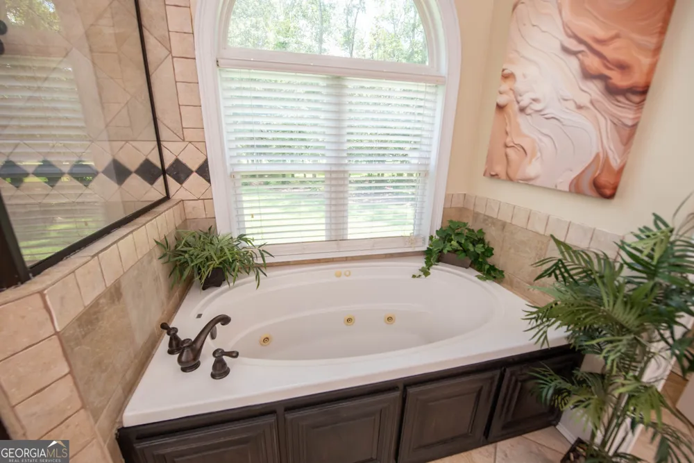 304 Old Windmill RD Perry, GA 31069