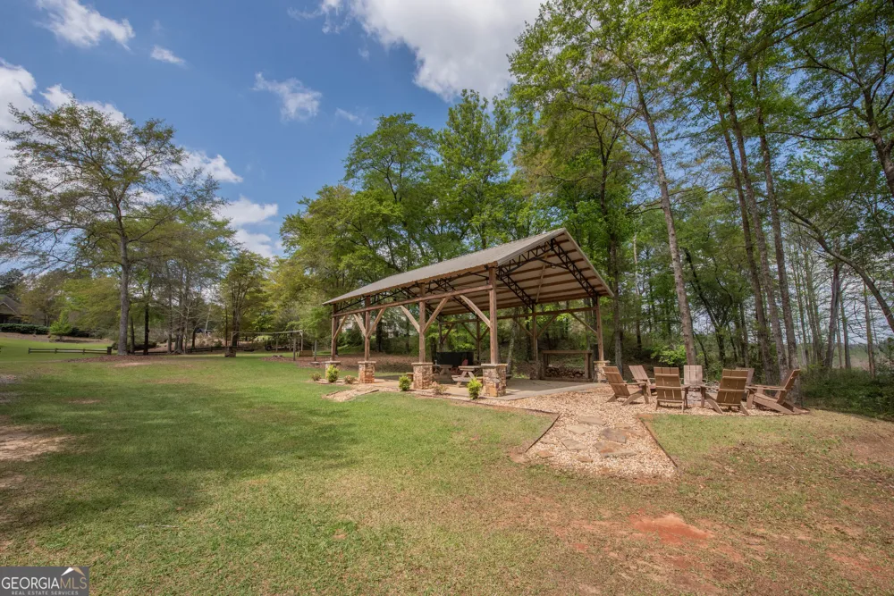 304 Old Windmill RD Perry, GA 31069