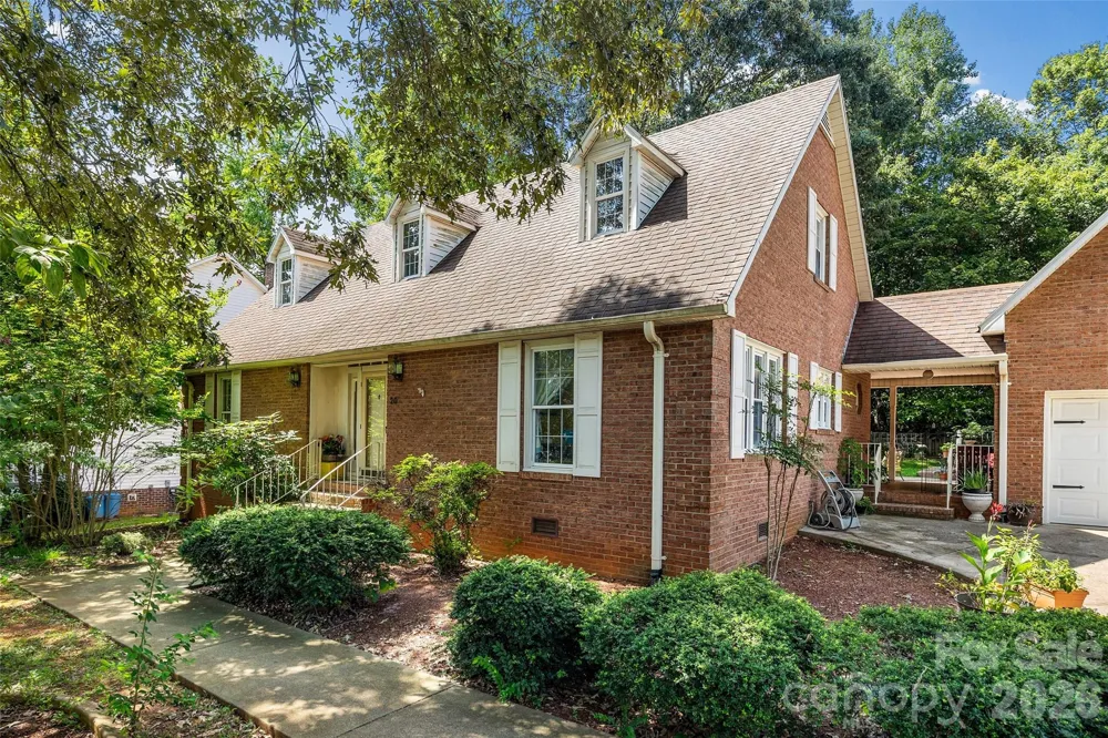 208 Eastwood Drive Salisbury, NC 28146