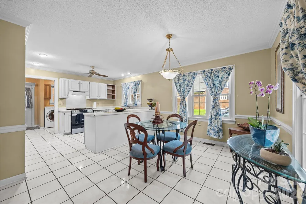 208 Eastwood Drive Salisbury, NC 28146