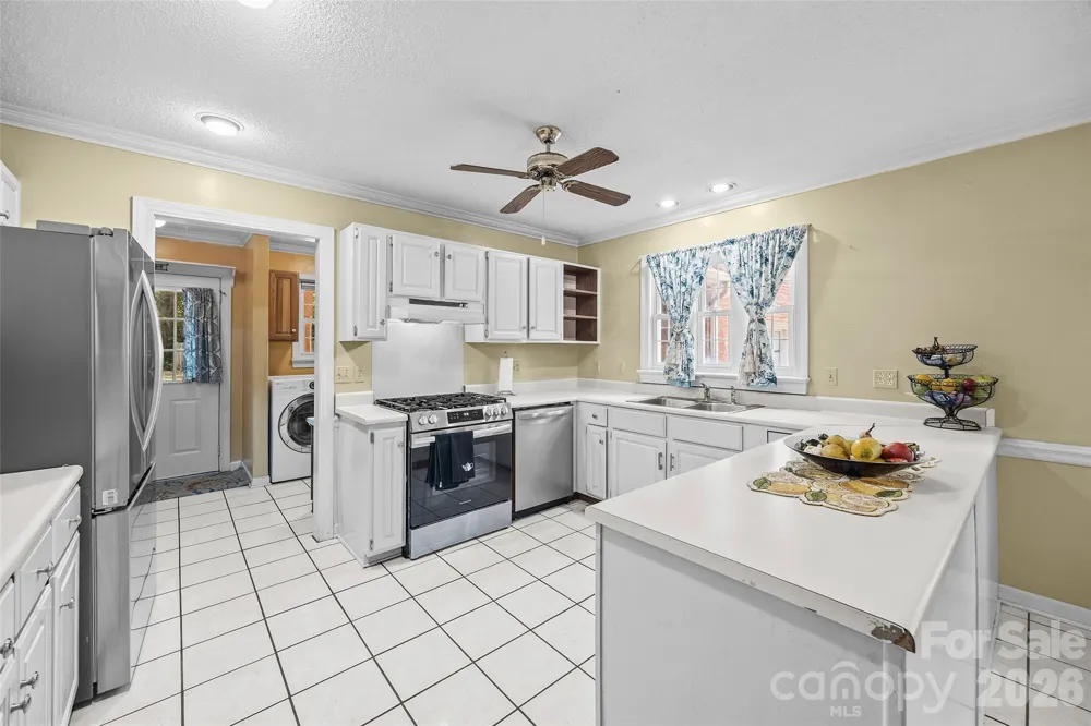 208 Eastwood Drive Salisbury, NC 28146