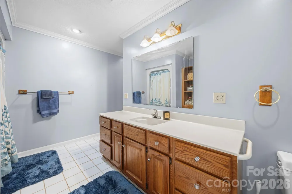 208 Eastwood Drive Salisbury, NC 28146