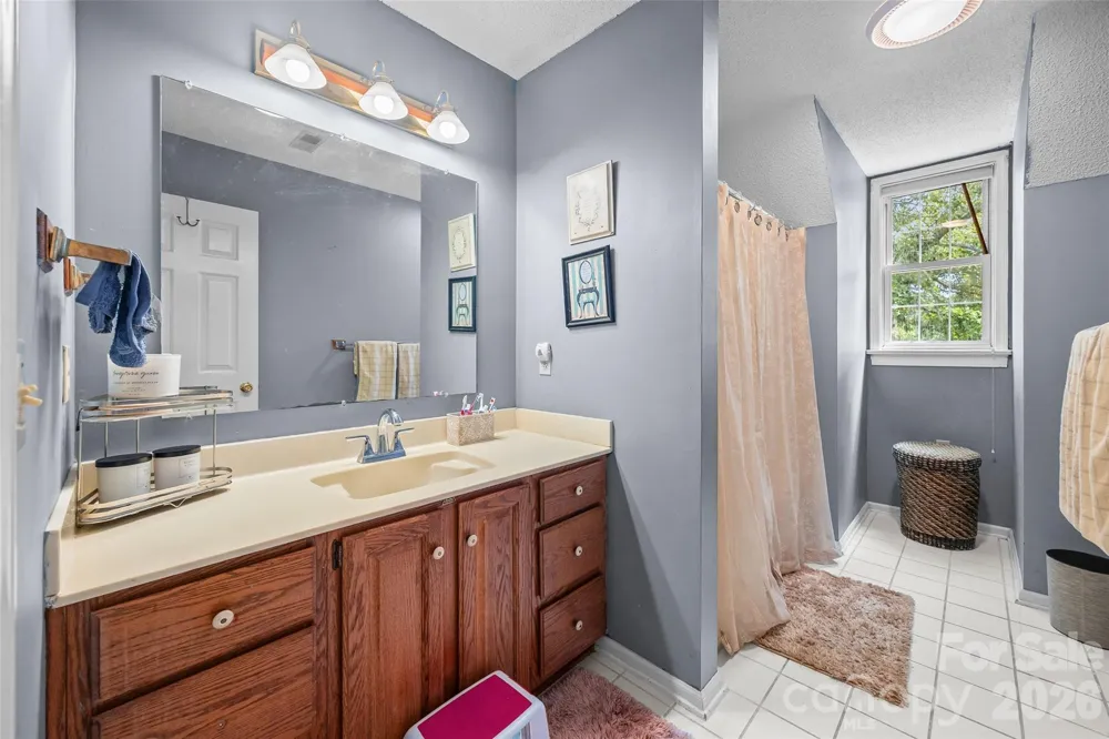 208 Eastwood Drive Salisbury, NC 28146