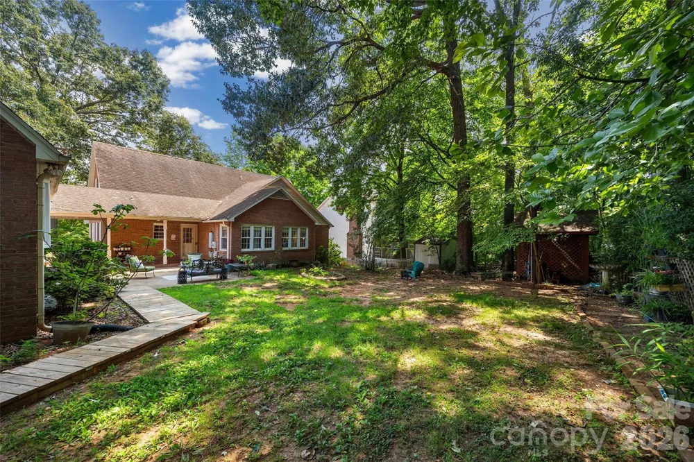 208 Eastwood Drive Salisbury, NC 28146